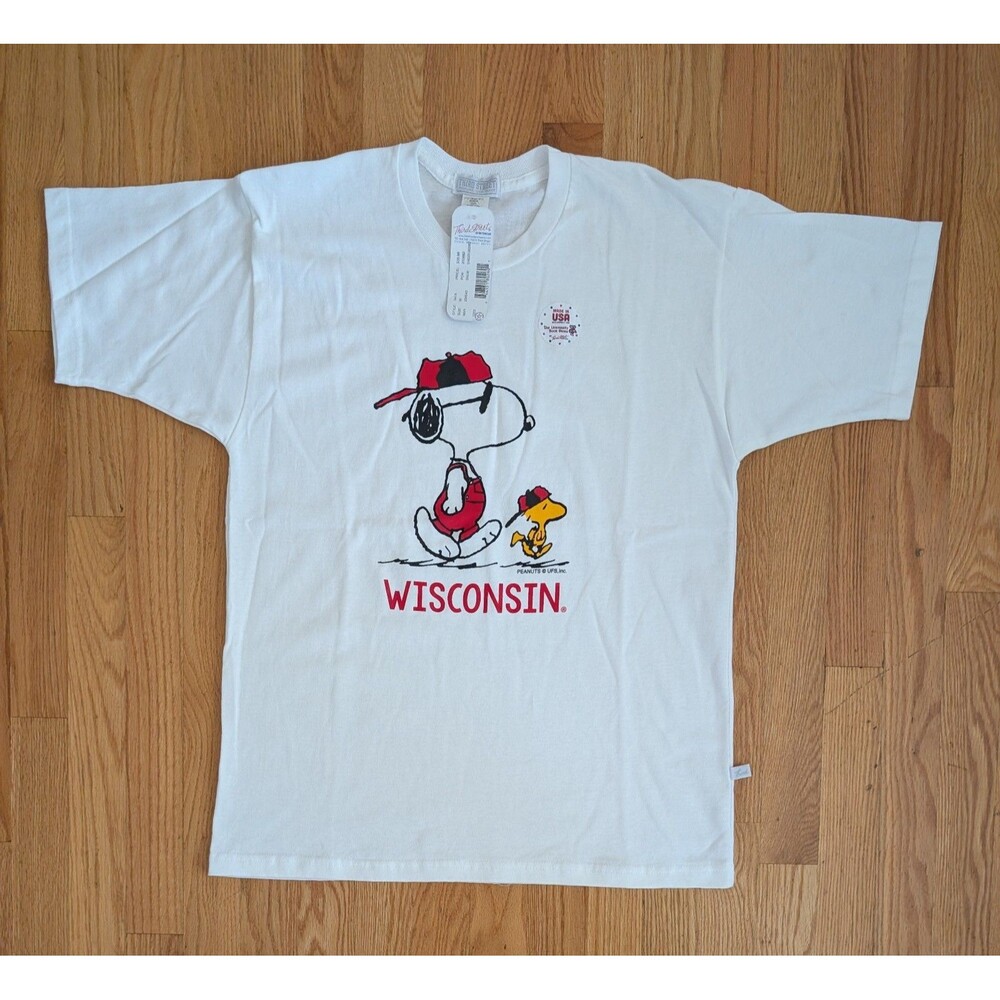 Vintage Third Street Snoopy Woodstock Wisconsin T-Shirt Men M White USA Made NWT